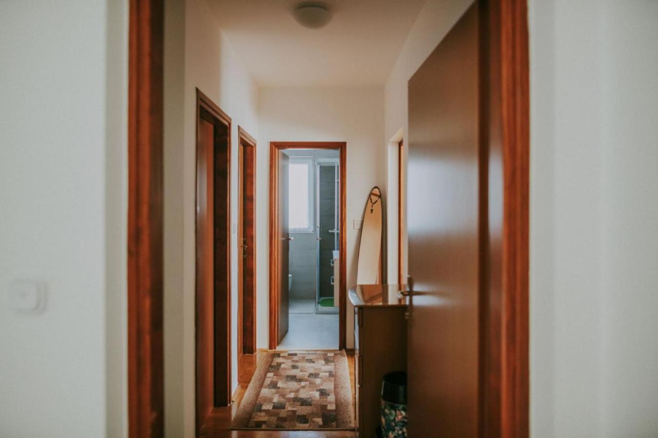 Novigrad Istria Apartman Hola מראה חיצוני תמונה