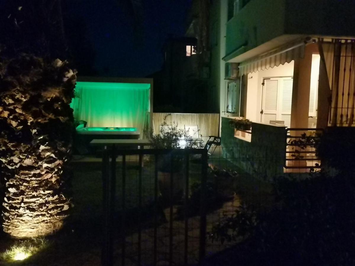 Novigrad Istria Apartman Hola מראה חיצוני תמונה