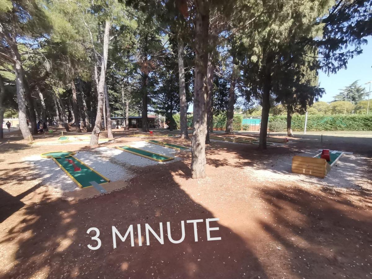 Novigrad Istria Apartman Hola מראה חיצוני תמונה
